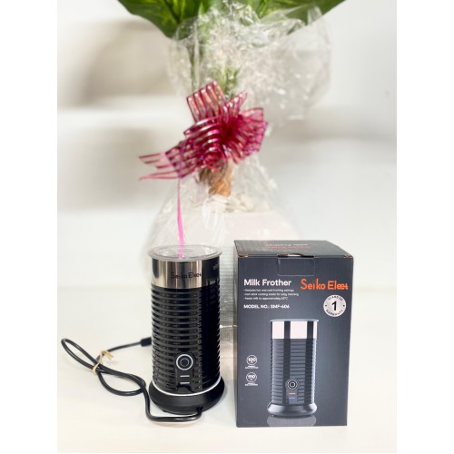 خفاقة الحليب وصانعة الرغوة تعمل على الساخن والبارد